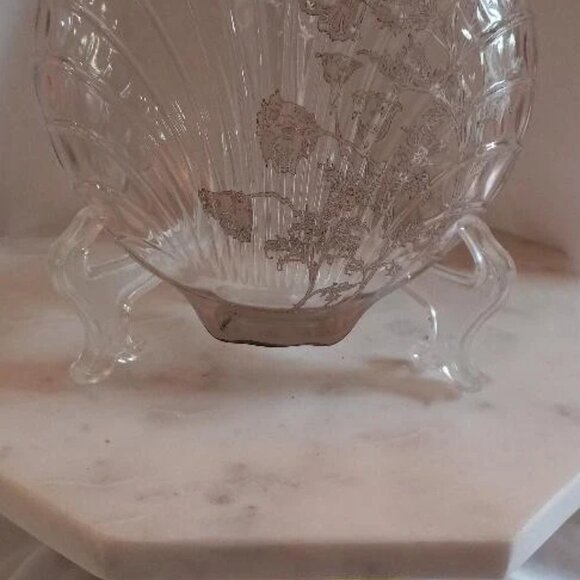 Vintage Silver City Flanders Shell Shaped Candy Dish w/ Sterling Overlay - Picture 2 of 3